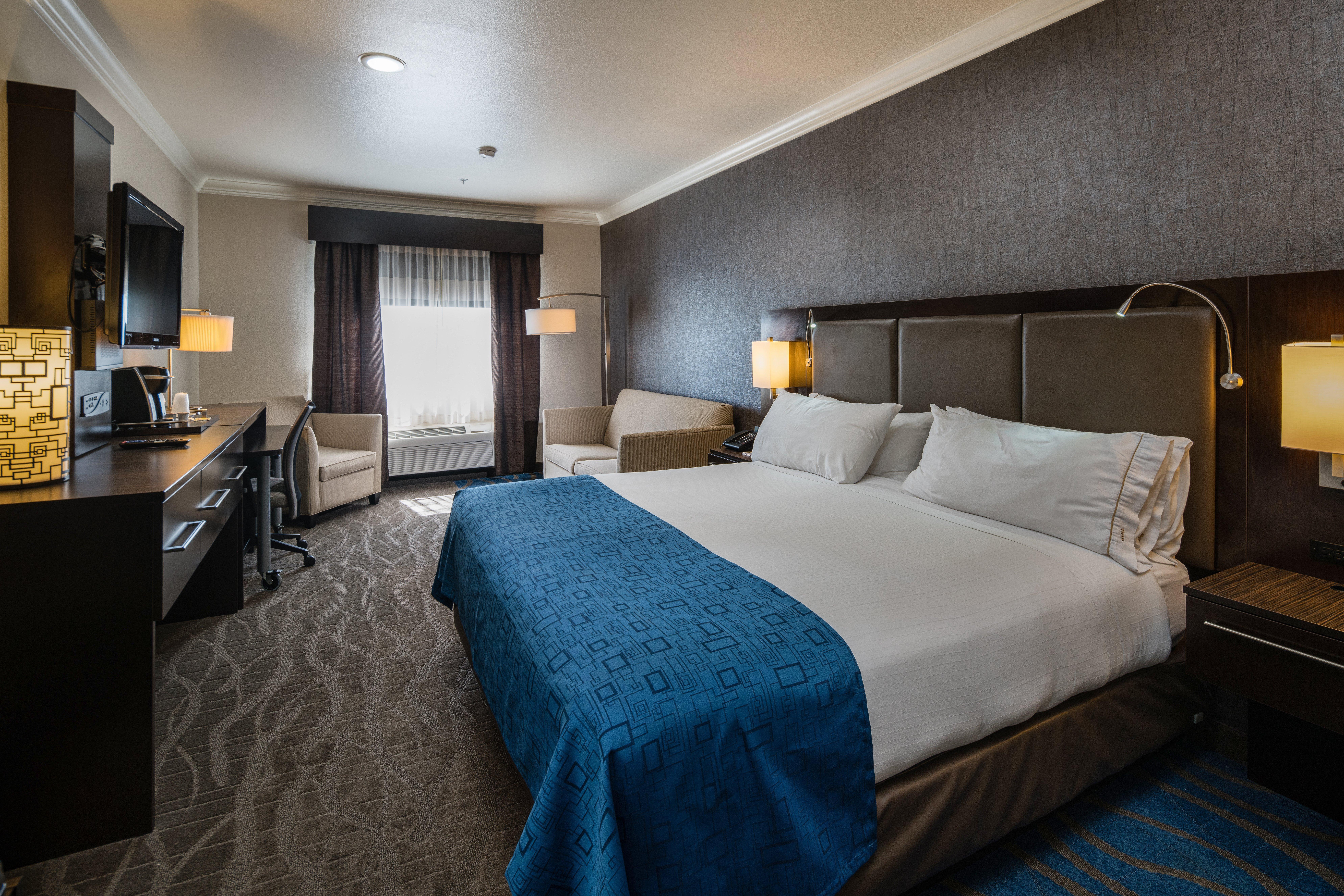 Holiday Inn Express & Suites Santa Clara By Ihg מראה חיצוני תמונה