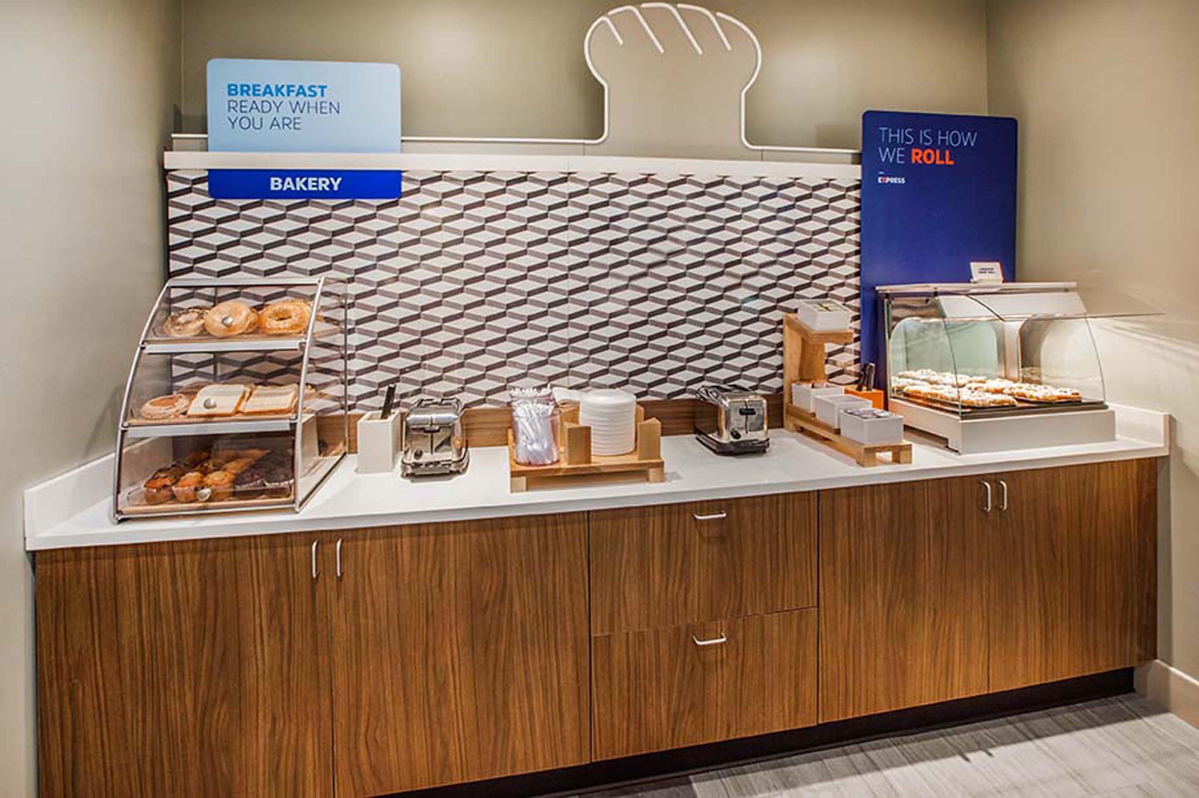 Holiday Inn Express & Suites Santa Clara By Ihg מראה חיצוני תמונה