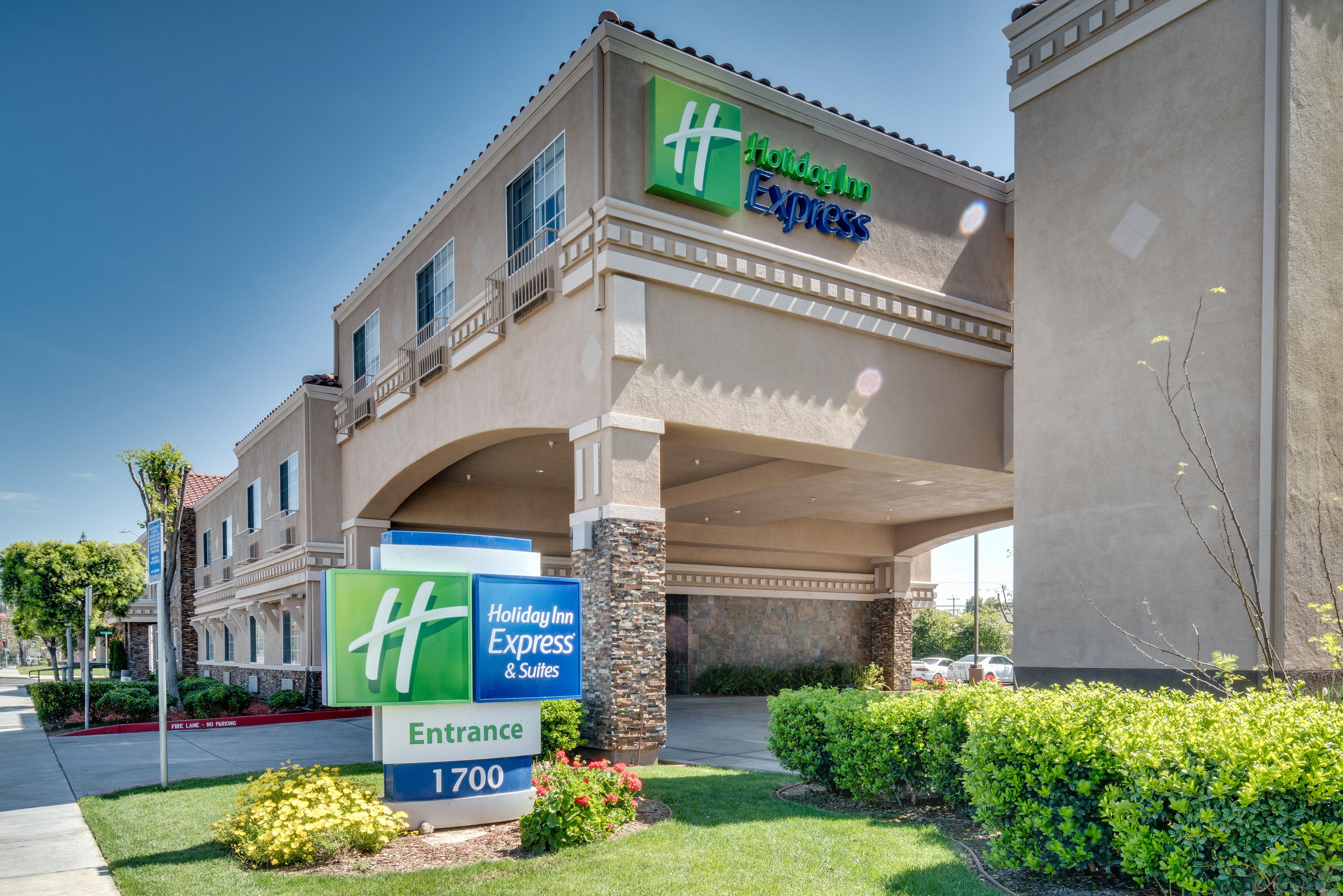 Holiday Inn Express & Suites Santa Clara By Ihg מראה חיצוני תמונה
