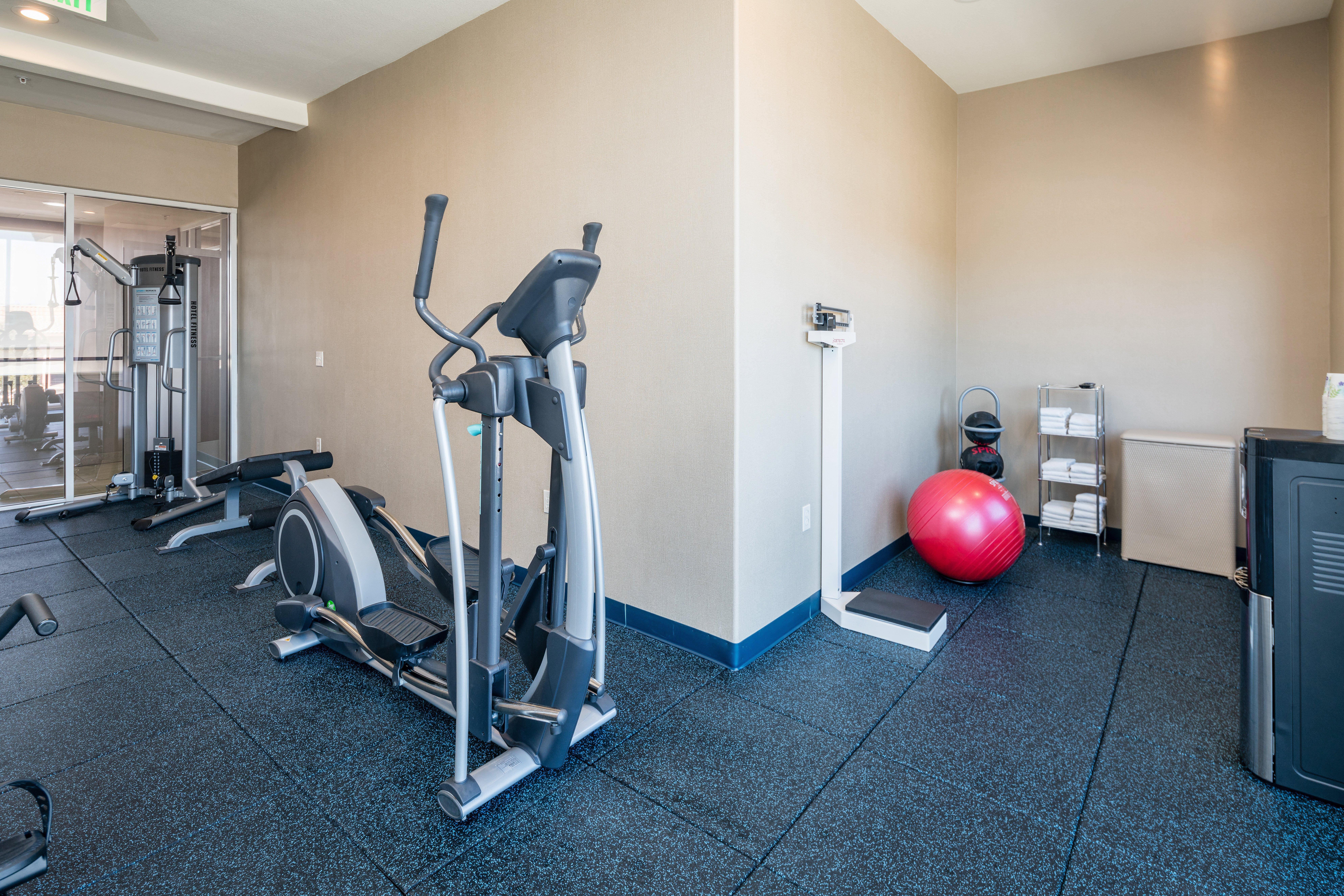 Holiday Inn Express & Suites Santa Clara By Ihg מראה חיצוני תמונה